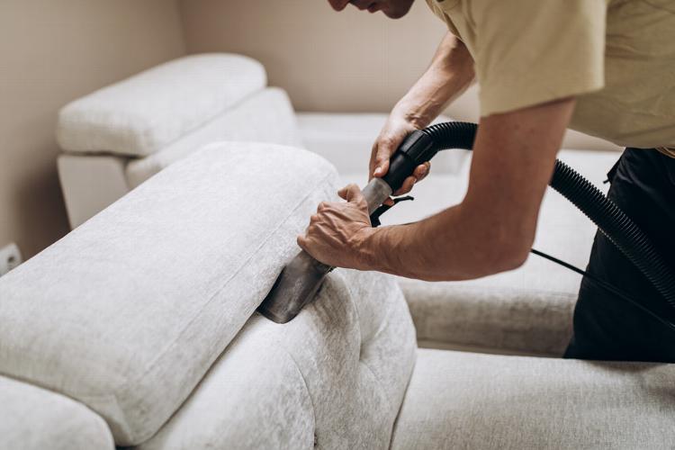 Deep cleaning vs Regular cleaning Whether you need a quick clean to maintain your home or a deep, thorough clean to get into every corner, we’ve got you covered.