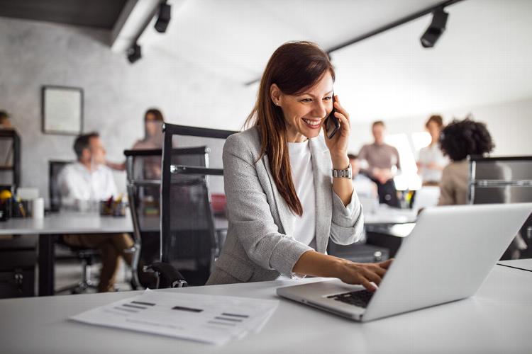 Why clean workspaces lead to happier employees By investing in a clean office, you’re not only improving the physical environment but also boosting the mental and emotional well-being of your staff.